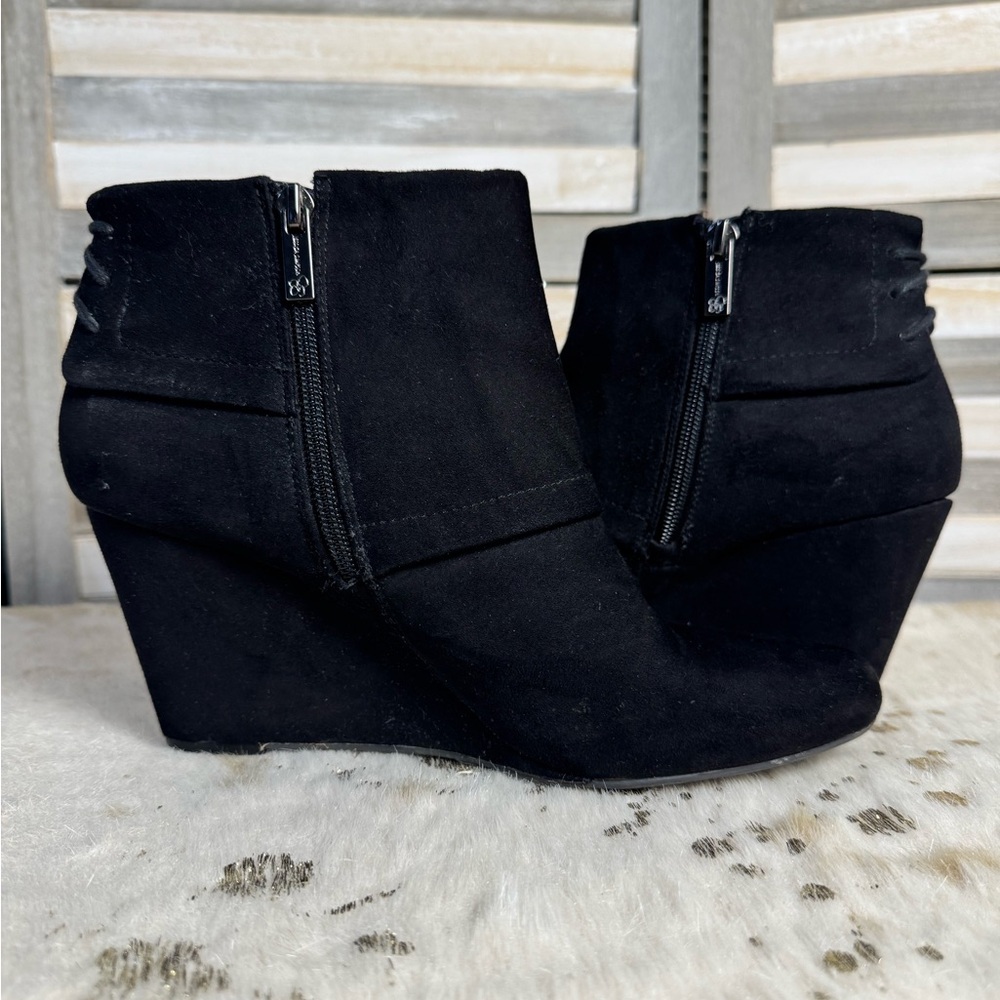 Jessica Simpson - Black Wedge Ankle Boots - size 10 - Picture 2 of 7
